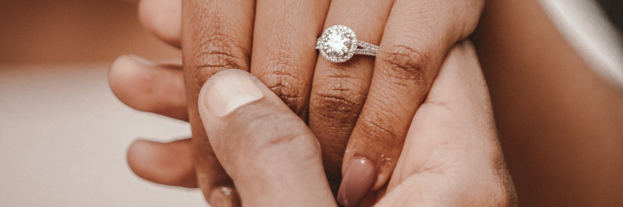 5 Carat Diamond Engagement Rings - Shop and Advice